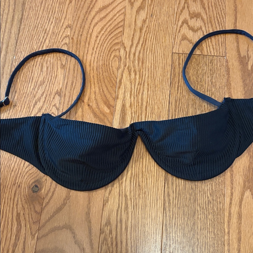 Frankie's Bikinis Tolly Black Ribbed Underwire Balconette Bikini - Picture 10 of 10